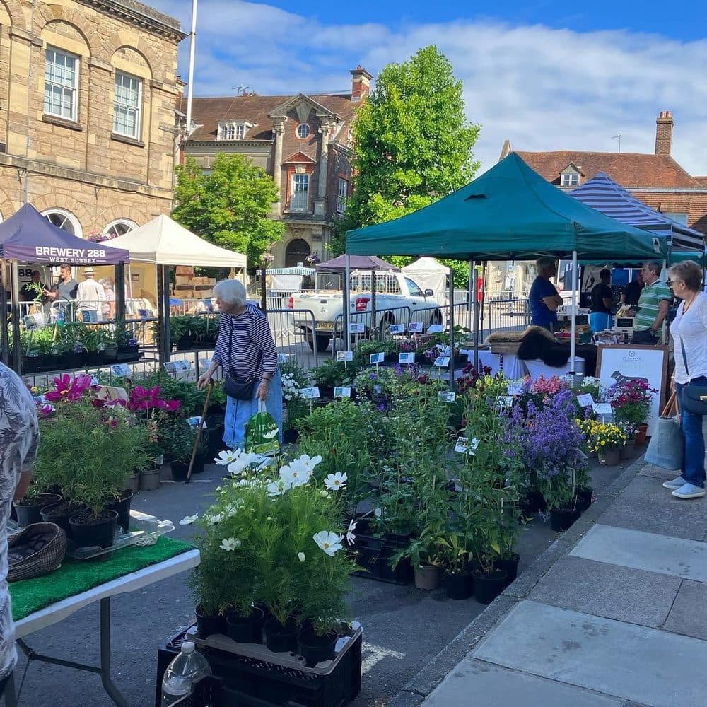 Petworth Farmers’ Market in Market Square